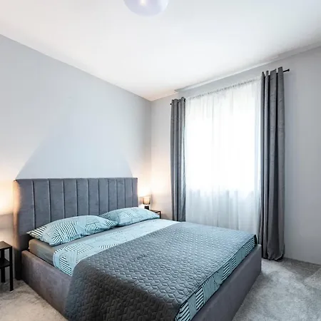 伊万公寓 * 杜布罗夫尼克