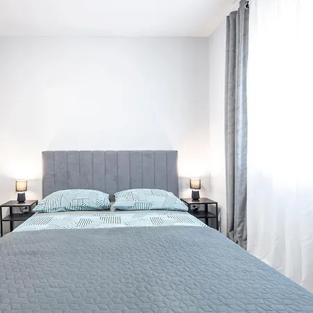 Ivan Apartman