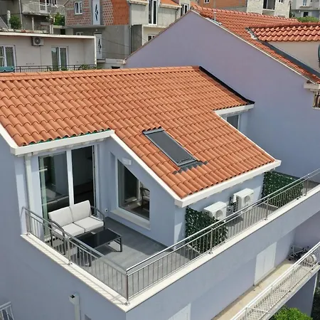 Ivan Apartment
