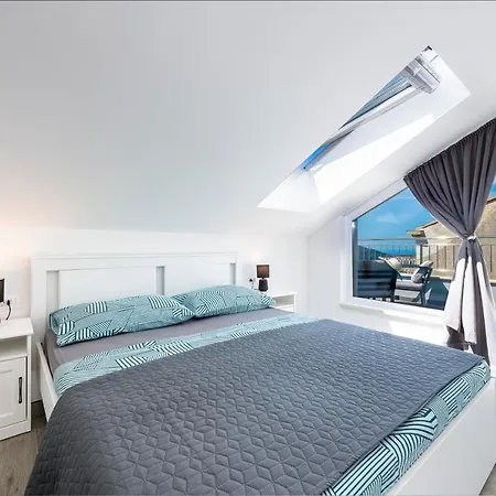 Ivan Apartment *